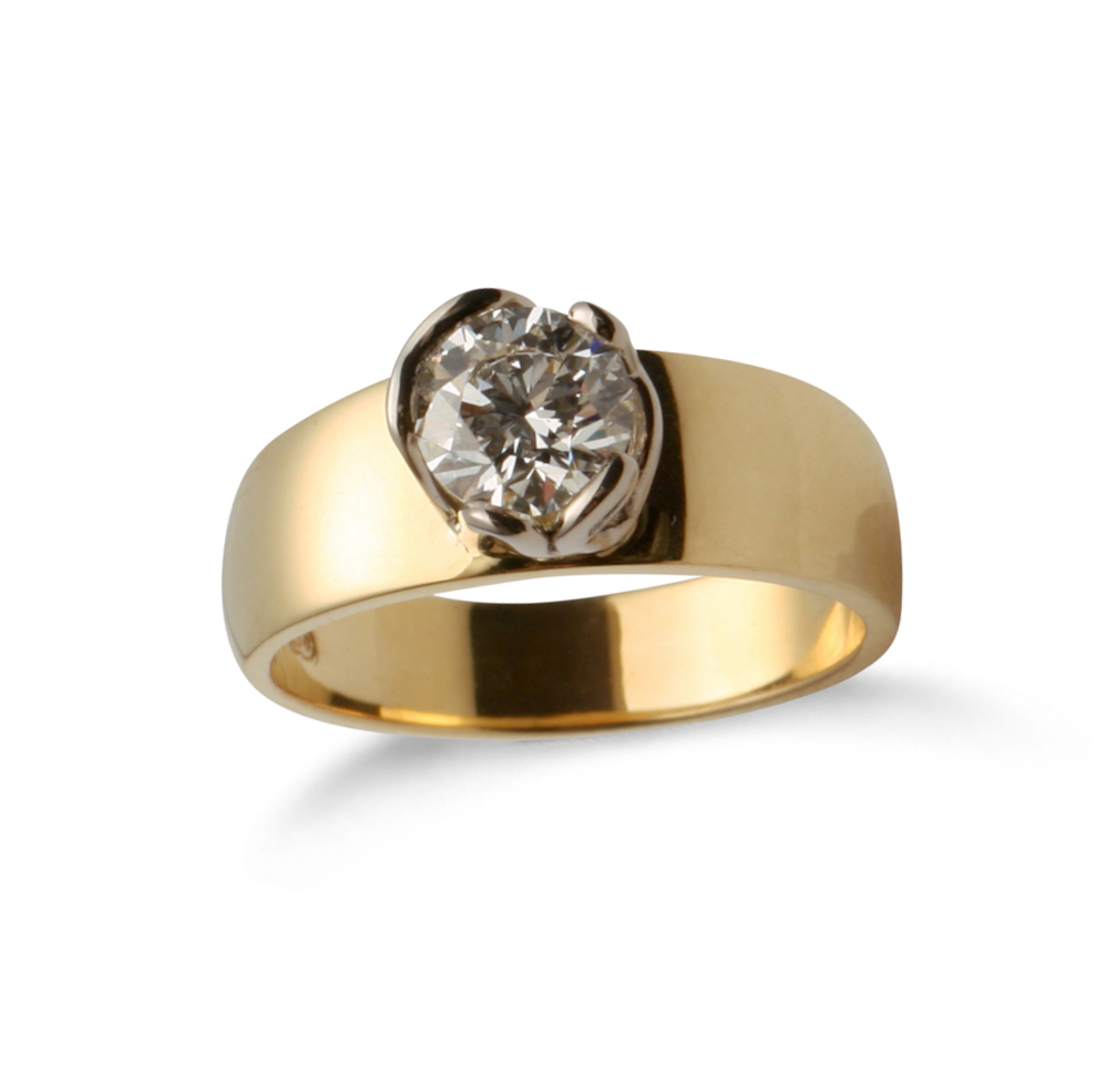 Even Better, half round | Round Wedding Rings with Diamond