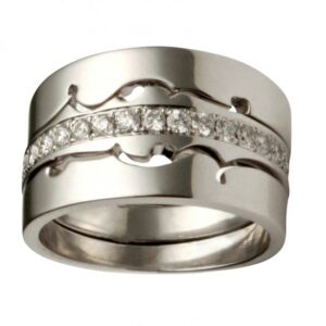 Love Times Three | Engagment Ring | Platinum